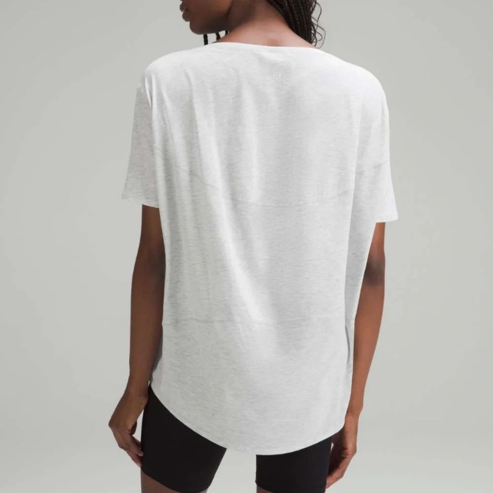 Lululemon Back in Action Short-Sleeve Shirt Heathered Core Ultra Light Grey